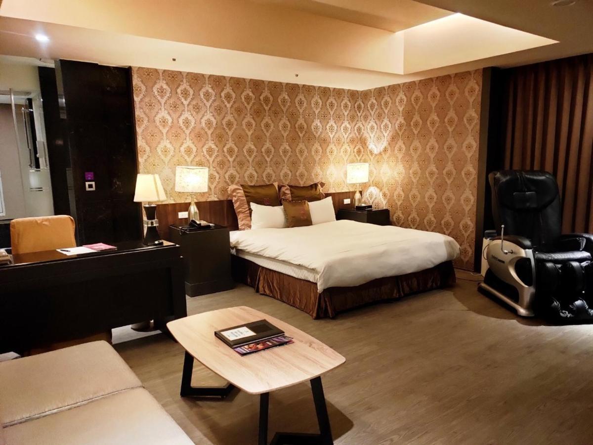 Discovery Motel - Nangang Tajpej Buitenkant foto